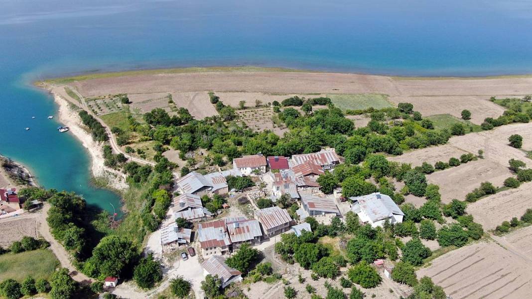 Bu köyün dört kente il sınırı var! Doğa tutkunlarının yeni gözdesi 5